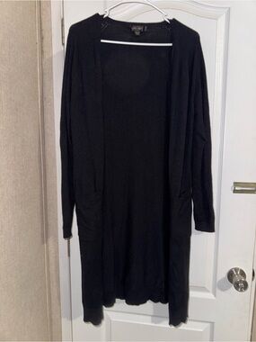 Love Tree Black Open-Front Long Cardigan